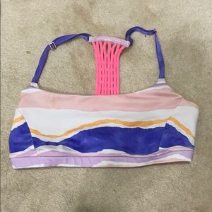 Lululemon sports bra